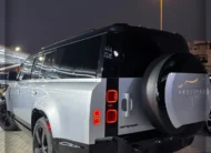 Range Rover DEFENDER LARGE 6cyl 2024 Grey 9000 km 290000AED 05