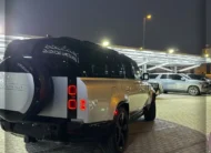 Range Rover DEFENDER LARGE 6cyl 2024 Grey 9000 km 290000AED 08