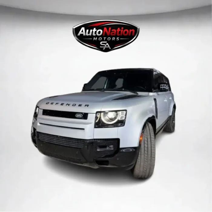 Range Rover DEFENDER LARGE 6cyl 2024 Grey 9000 km 290000AED 04
