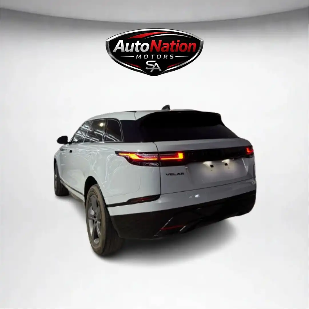 Range Rover Dynamic SE Velar 247 HP 2.0L 4cyl 2025 Grey 44960km 183000AED 06